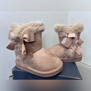 Cozy Brown Baby Booties with Bow Size 3